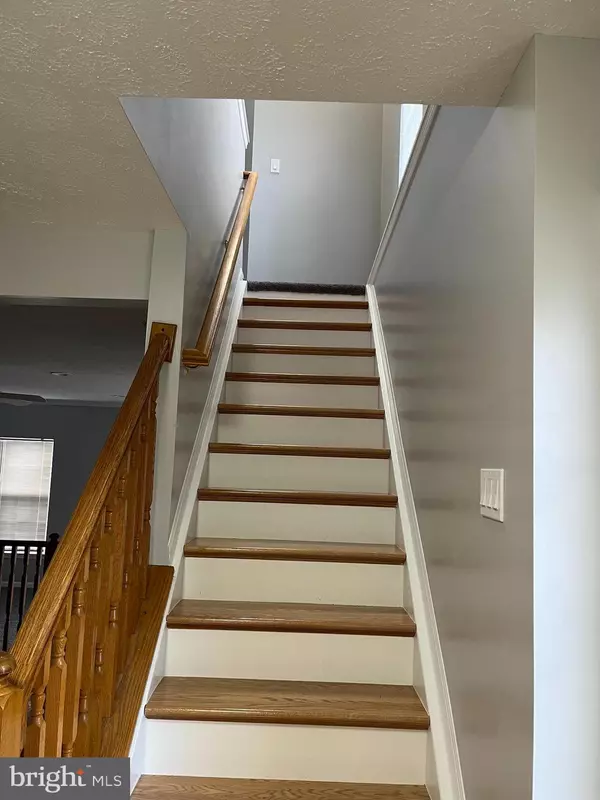 Owings Mills, MD 21117,32 ROYALTY CIR #32