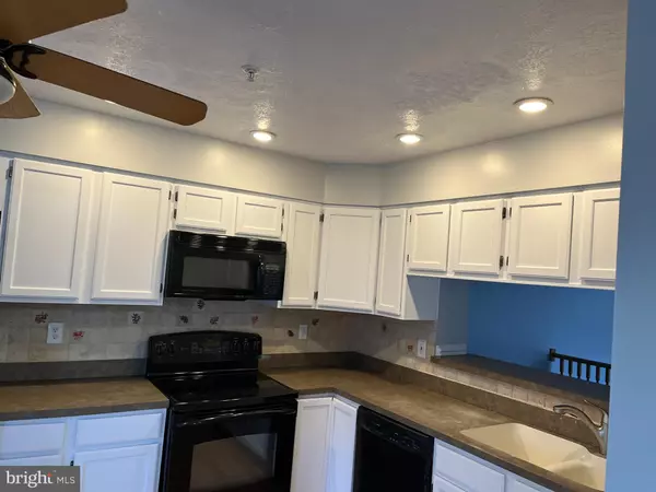 Owings Mills, MD 21117,32 ROYALTY CIR #32