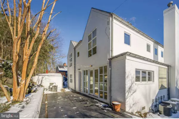 Washington, DC 20007,4527 Q PL NW