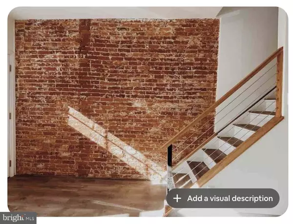 Philadelphia, PA 19133,2325 N FAWN ST