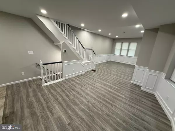 Philadelphia, PA 19141,4937 N WARNOCK ST