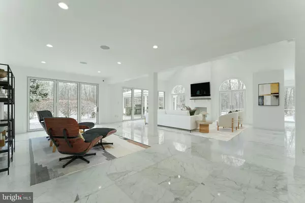 Leesburg, VA 20175,22101 EVERGREEN MILLS RD