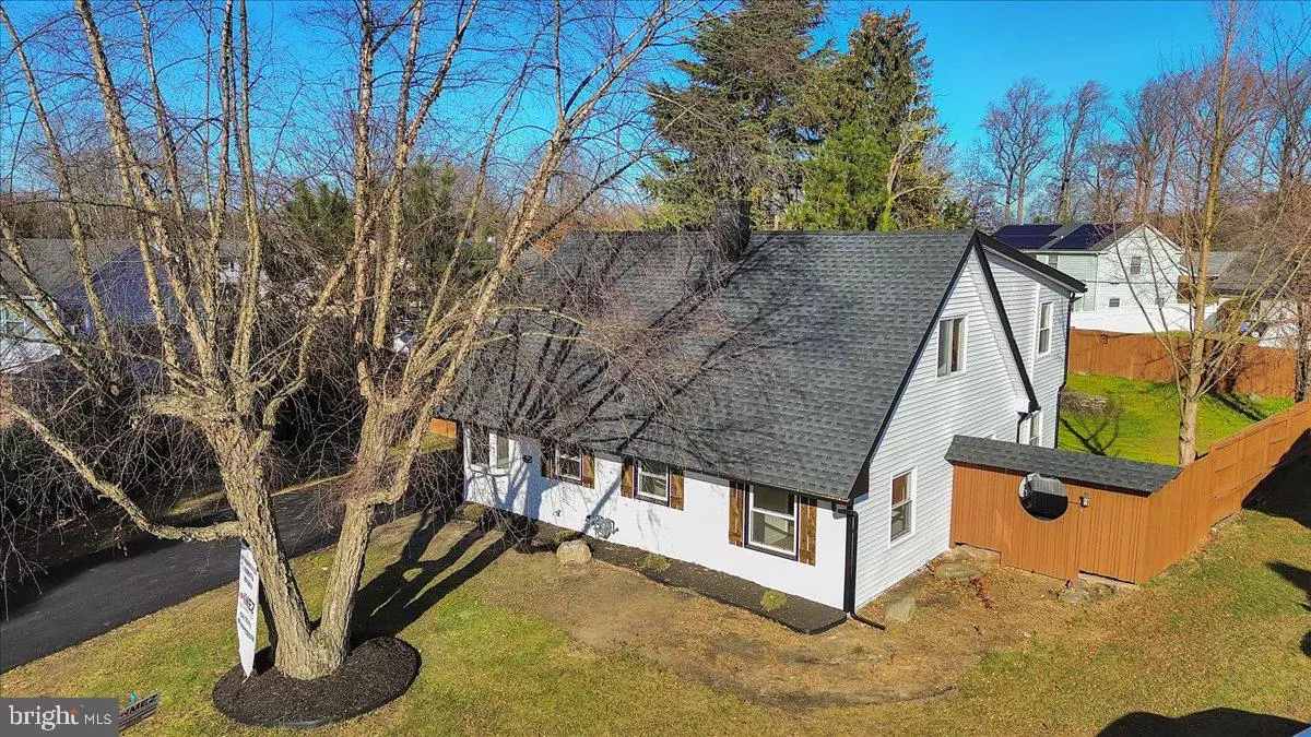 Willingboro, NJ 08046,5 PERENNIAL LN