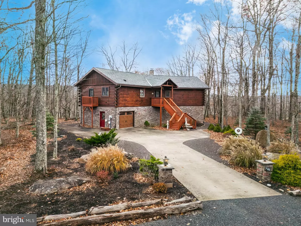 Hazleton, PA 18202,720 TURNBERRY LN