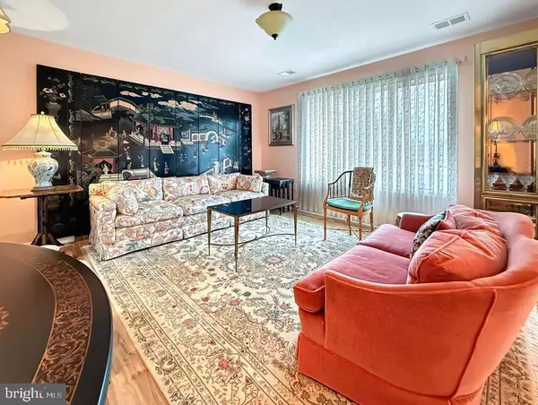 Bunker Hill, WV 25413,159 LARIAN DRIVE