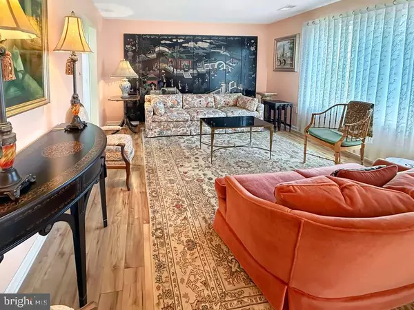 Bunker Hill, WV 25413,159 LARIAN DRIVE