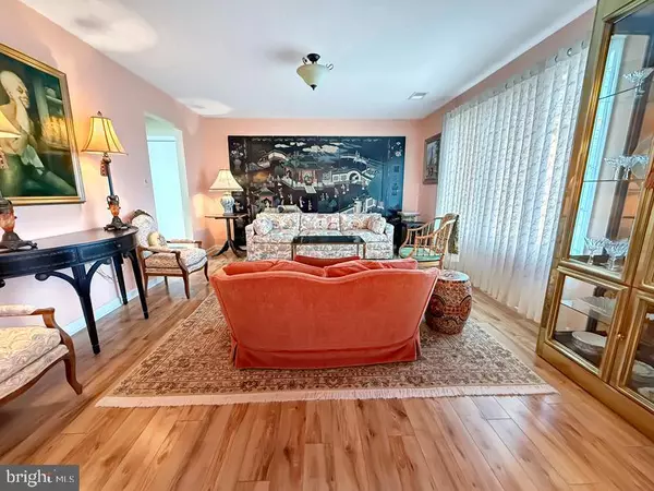 Bunker Hill, WV 25413,159 LARIAN DRIVE