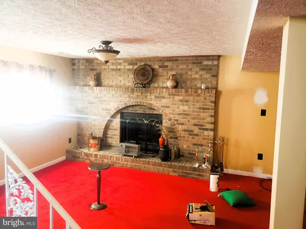 Clinton, MD 20735,6204 GATOR PL