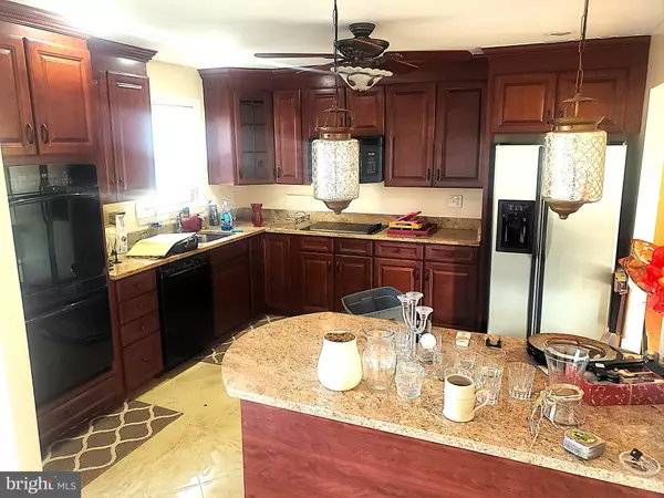 Clinton, MD 20735,6204 GATOR PL