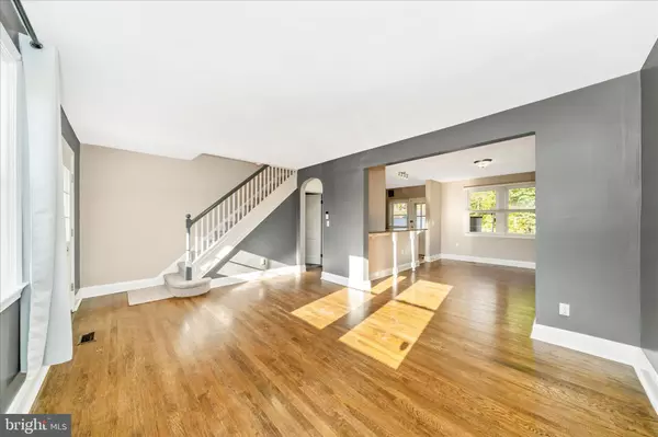 Dundalk, MD 21222,2493 FAIRWAY