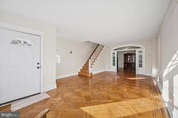 Philadelphia, PA 19126,7348 N BOUVIER ST