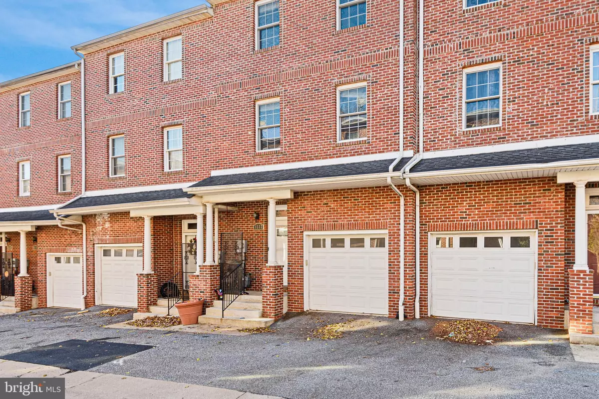 Wilmington, DE 19805,1222 MCCOY WAY