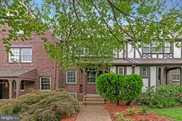 4414 VOLTA PL NW, Washington, DC 20007