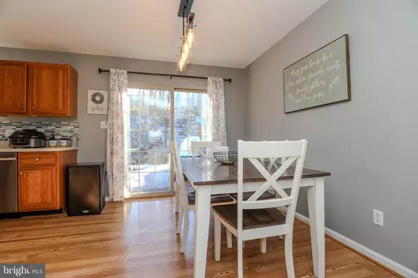 Lititz, PA 17543,407 CROSSWINDS DR