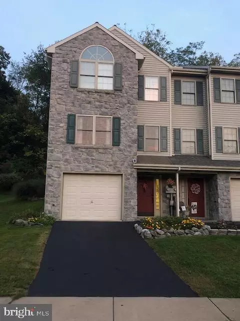Lititz, PA 17543,407 CROSSWINDS DR