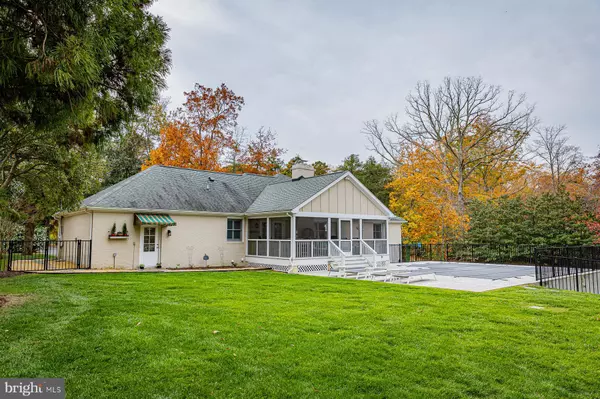 White Stone, VA 22578,97 CURRELL COVE LN