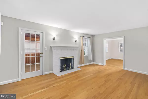 Takoma Park, MD 20912,6914 NEW HAMPSHIRE AVE