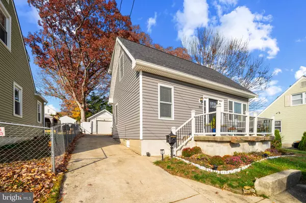 66 NORTHWOOD RD, Newtown Square, PA 19073