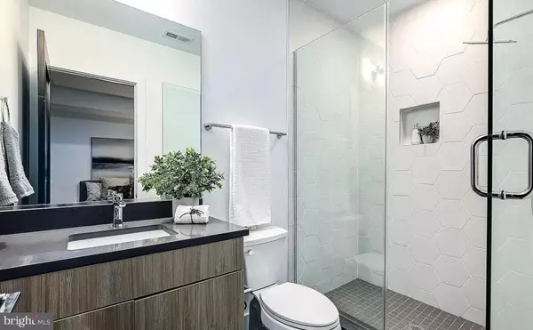 Washington, DC 20018,1018 BRYANT ST NE #2