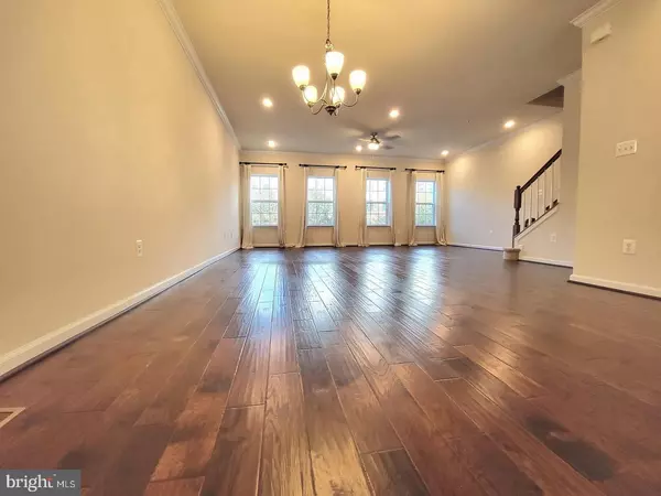 Hanover, MD 21076,7439 SAINT MARGARETS BLVD