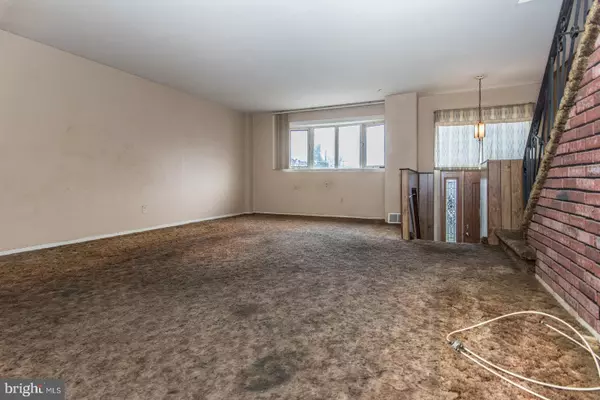 Philadelphia, PA 19154,3216 BIRCH RD