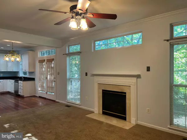 Gaithersburg, MD 20878,449 HIGHLAND RIDGE AVE