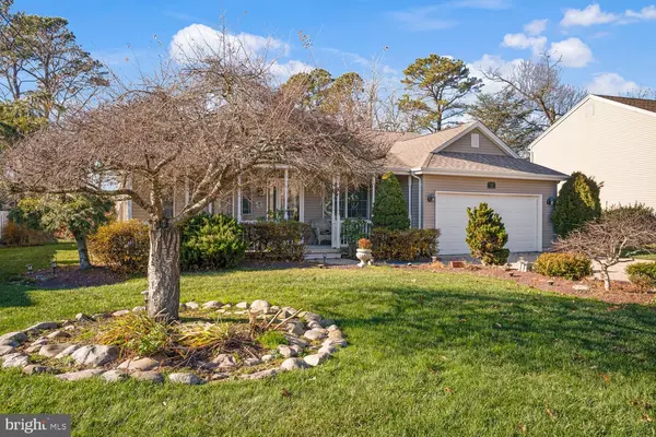 Manahawkin, NJ 08050,257 WAVE ROAD