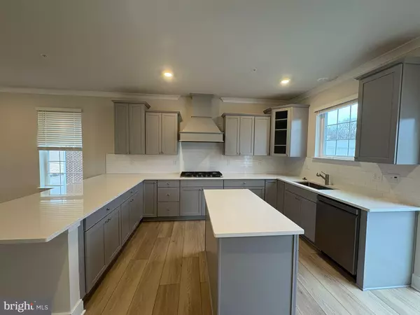 Baltimore, MD 21208,1734 WATER CROSSING RD