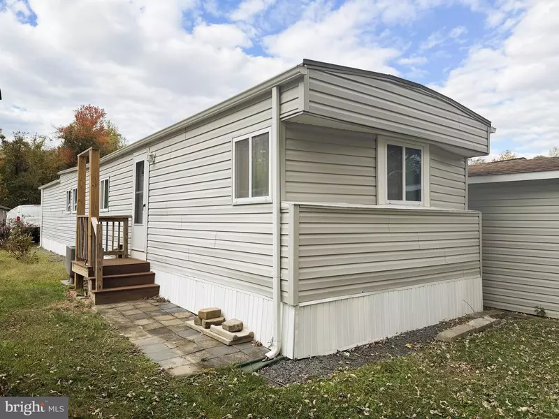 31 COURAGE LN, Stafford, VA 22554