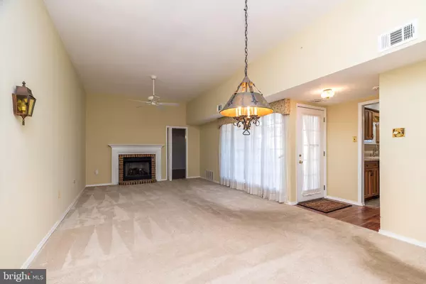 Ambler, PA 19002,501 N BETHLEHEM PIKE ##7-D