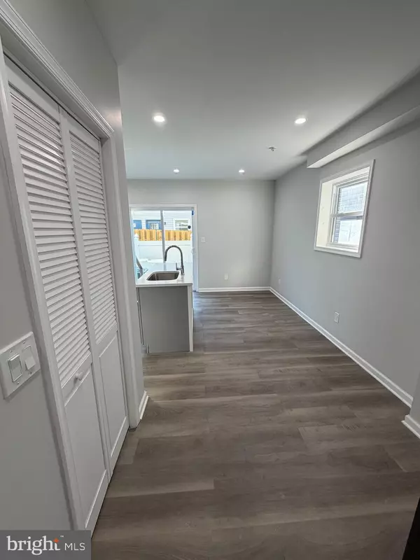 Philadelphia, PA 19121,2218 W MASTER ST