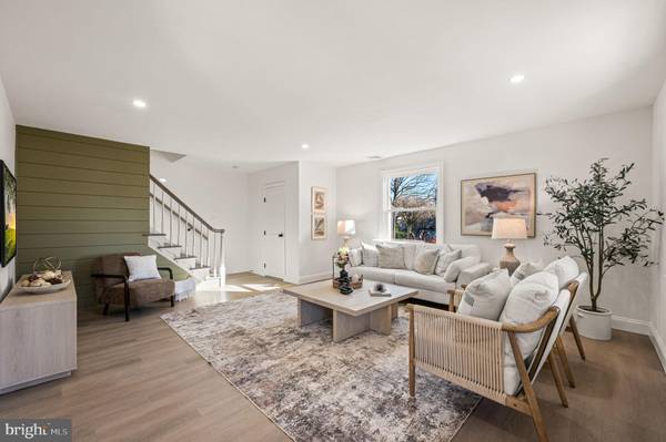 Havertown, PA 19083,11 WOODBINE RD