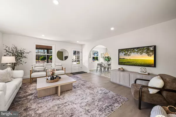 Havertown, PA 19083,11 WOODBINE RD