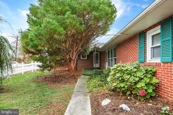 Mechanicsburg, PA 17055,117 E MAPLEWOOD AVENUE