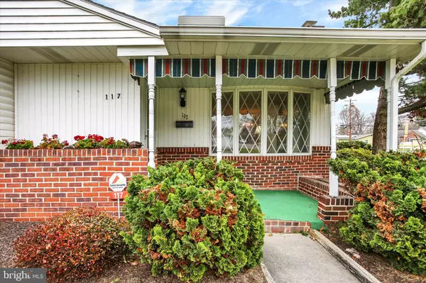 Mechanicsburg, PA 17055,117 E MAPLEWOOD AVENUE