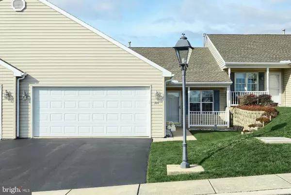 Red Lion, PA 17356,121 FURLONG WAY #121