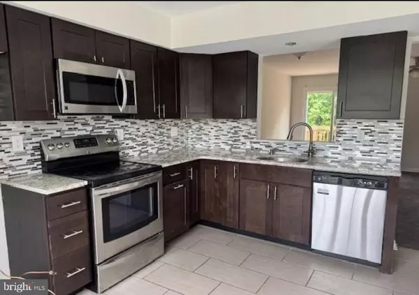 Baltimore, MD 21226,7849 HIDDEN CREEK #24