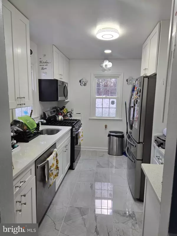 Lanham, MD 20706,9323 ALCONA ST