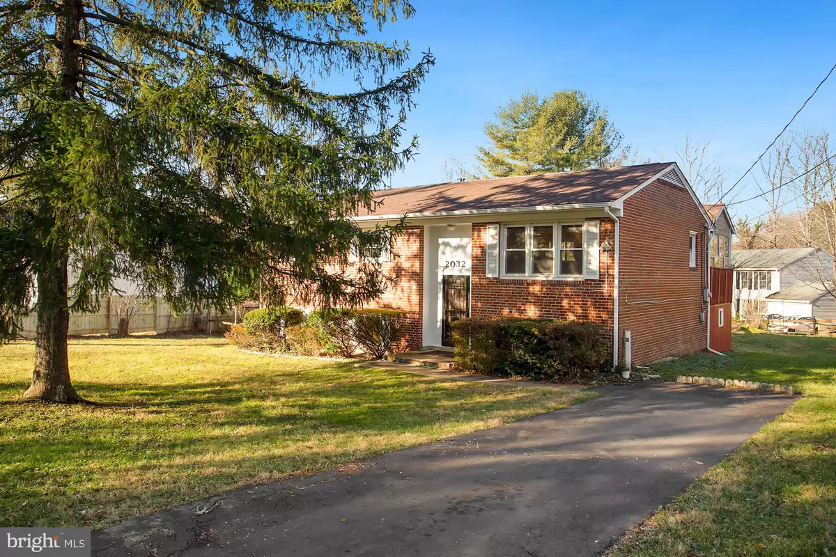 Falls Church, VA 22043,2032 GREENWICH ST