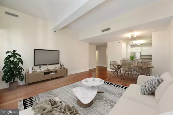 Philadelphia, PA 19102,1500 CHESTNUT ST #6D