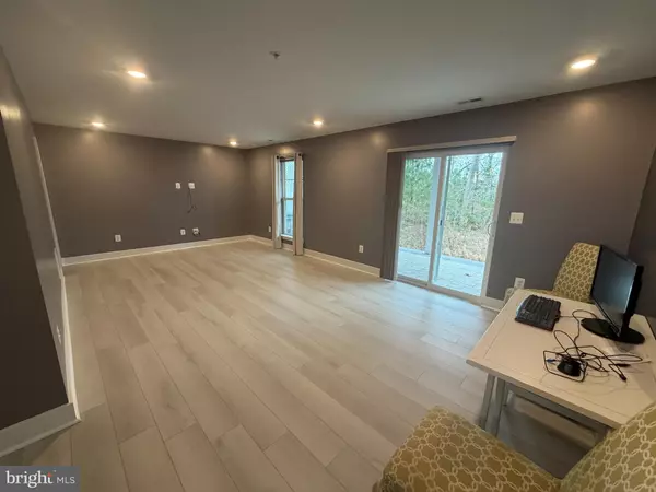 Berlin, MD 21811,12441 OAK LEAF LN #2