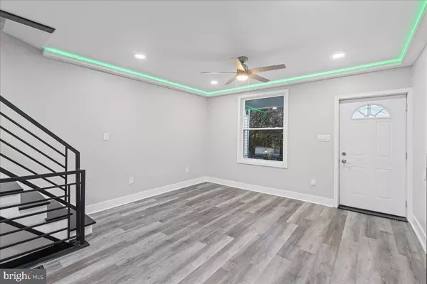 Philadelphia, PA 19119,6629 ROSS ST