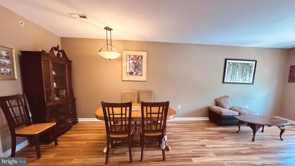 Philadelphia, PA 19114,9228 BLUE GRASS RD #38