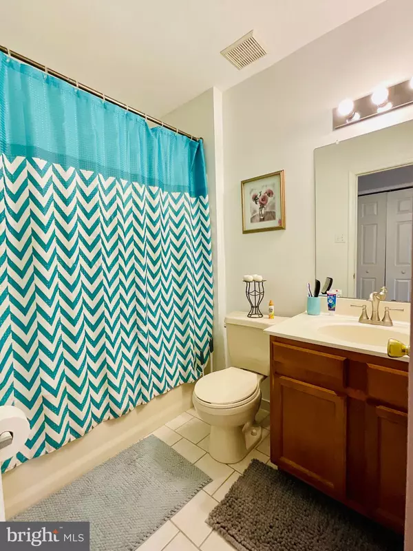 Philadelphia, PA 19114,9228 BLUE GRASS RD #38