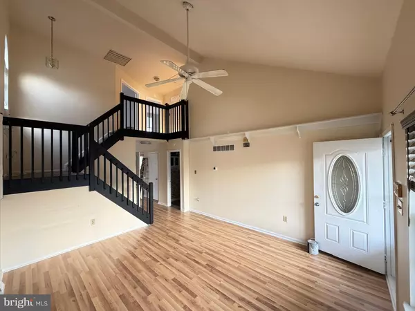 Bear, DE 19701,717 LEXINGTON DR