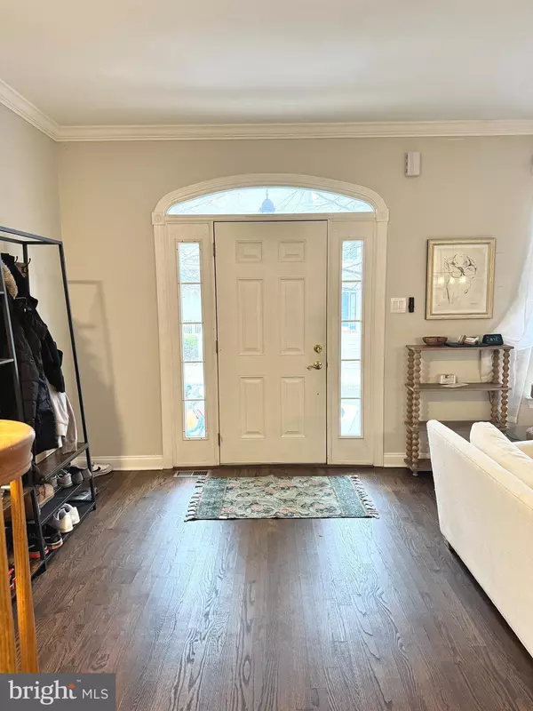 Doylestown, PA 18901,210 LANTERN DR