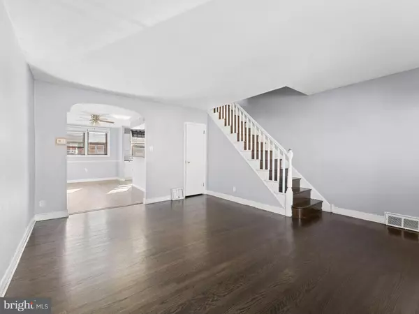 Philadelphia, PA 19135,6643 ALGARD ST