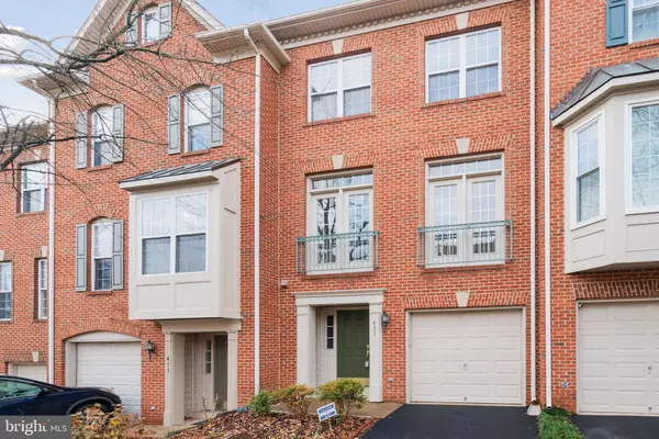 Alexandria, VA 22304,431 STANTON PL