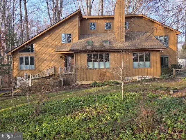 25 BRENTWOOD LN, Newark, DE 19711