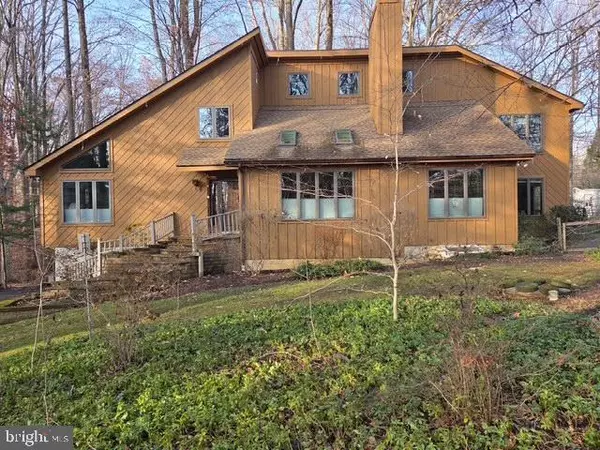 25 BRENTWOOD LN, Newark, DE 19711